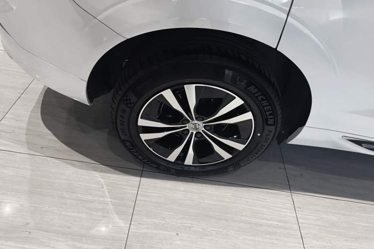 Used Volvo XC60 2023 B5 4x4 Smart Luxury Edition
