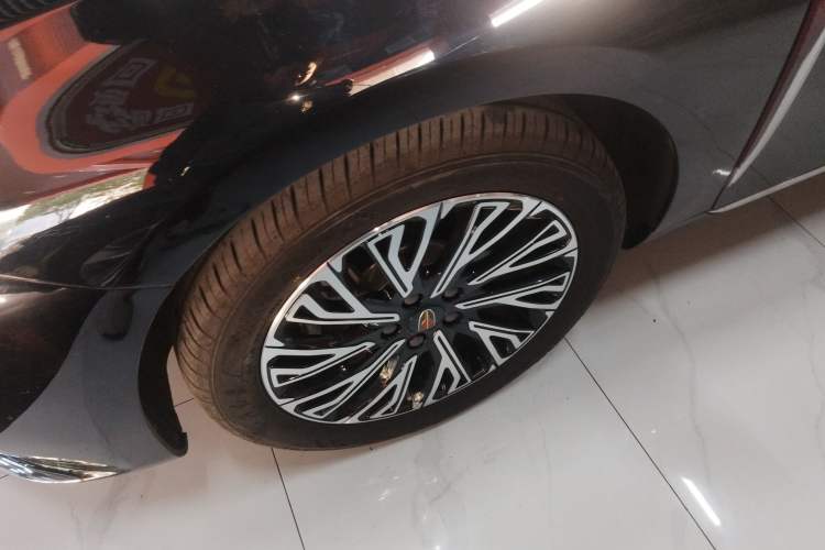 Used Hongqi H5 2024 2.0T Automatic Smart Connect Flagship Edition
