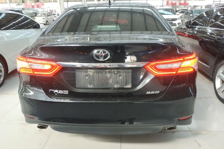 Used Toyota Camry 2021 2.5G Luxury Edition
