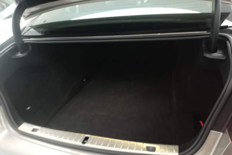 Used BMW 7 Series 2019 730Li Luxury Package
