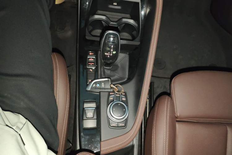 Used BMW X1 2021 xDrive25Li Luxury Model
