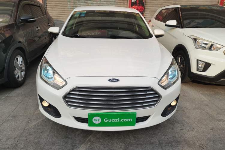 Used Ford Escort 2015 1.5L Manual Comfort Model