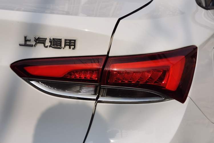 Used Buick GT 2018 18T Automatic Elite Model
