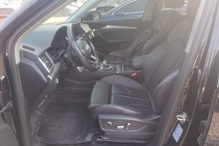 Used Audi Q5L 2018 45 TFSI Prestige Fashion Edition China V Emission Standard
