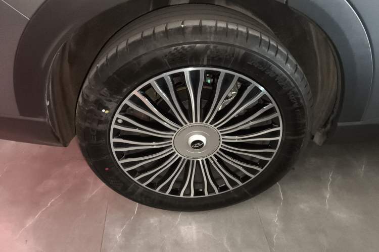 Used Chery Tiggo 8 L 2024 2.0T Two-Wheel Drive Prestige Version 5 Seats