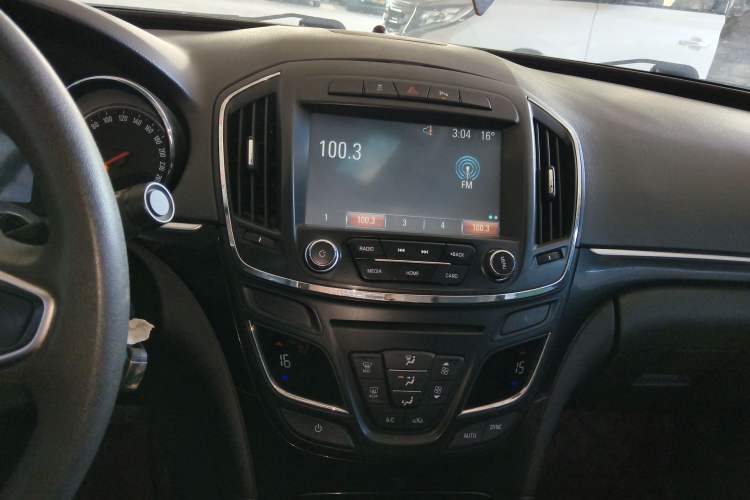 Used Buick Regal 2015 1.6T Leading Technology Model
