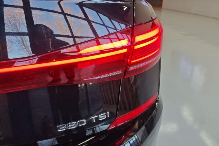 Used Volkswagen Passat 2024 380TSI Dragon Glory Edition
