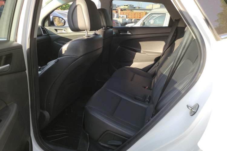 Used Hyundai Tucson 2015 1.6T Dual-Clutch Two-Wheel-Drive Smart Model