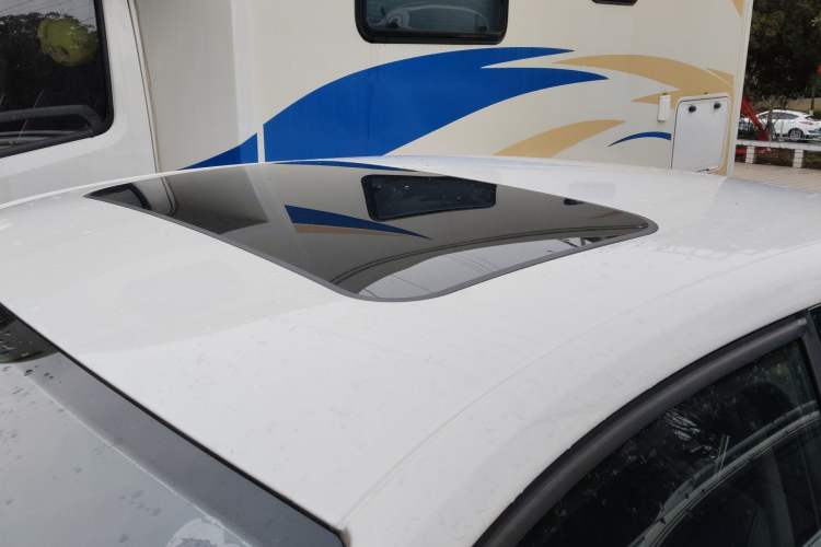 Used Volkswagen Sagitar 2014 Revised Version 1.6L Automatic Leading Edition
