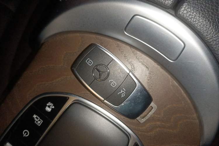 Used Mercedes-Benz GLC 2020 GLC 300 L 4MATIC Dynamic Edition