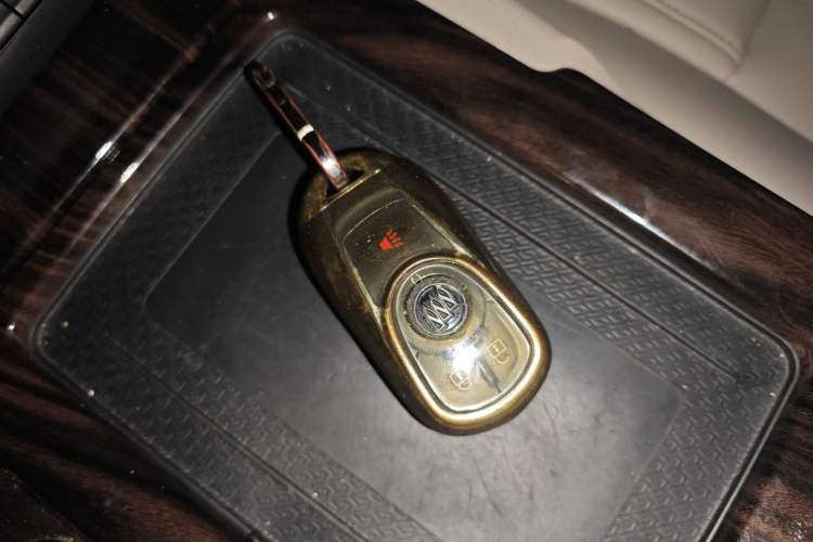 Used Buick GL8 2018 ES 28T Comfort Model China VI Standard
