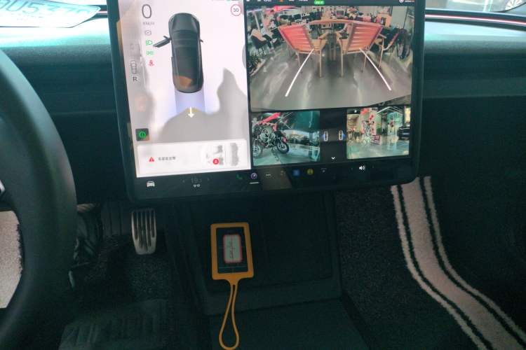 Used Tesla Model 3 2023 Long-Range All-Wheel-Drive Version
