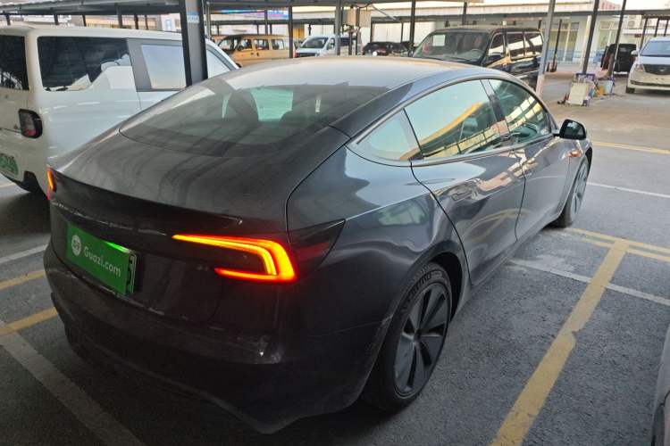 Used Tesla Model 3 2023 Rear-Wheel-Drive Version