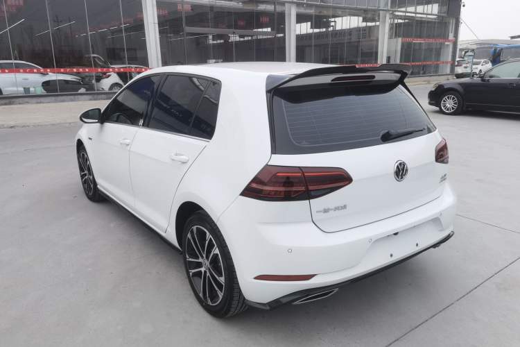 Used Volkswagen Golf 2018 280TSI Automatic R-Line Model
