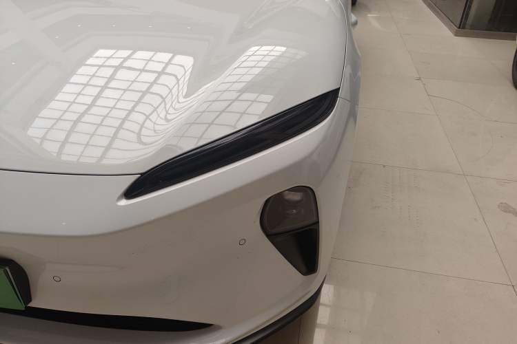 Used Nio ET5T 2023 75 kWh Touring