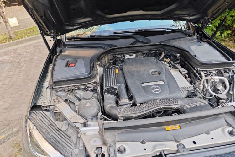 Used Mercedes-Benz GLC 2017 GLC 260 4MATIC Luxury Model
