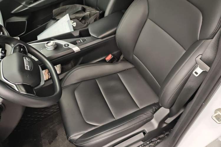 Used Geometry A 2024 500KM Travel Edition