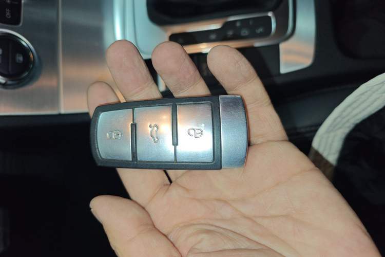 Used Volkswagen FAW-Volkswagen CC 2016 1.8TSI Prestige Model