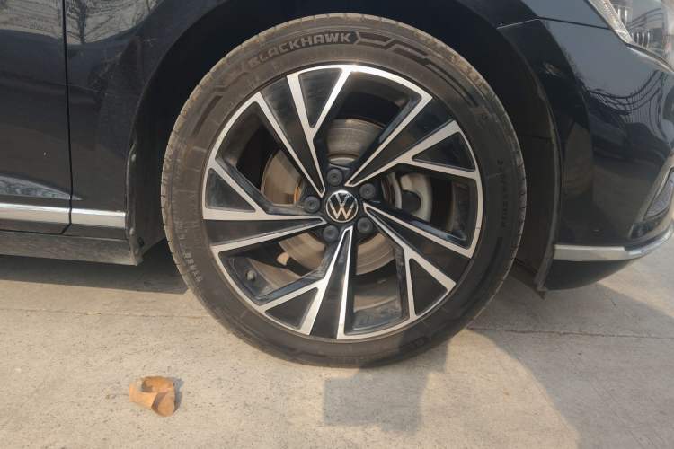 Used Volkswagen Magotan 2021 330TSI DSG 30th Anniversary Edition
