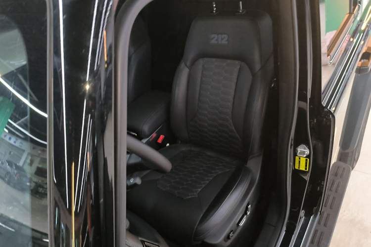 Used  T01 2024 2.0T Explorer
