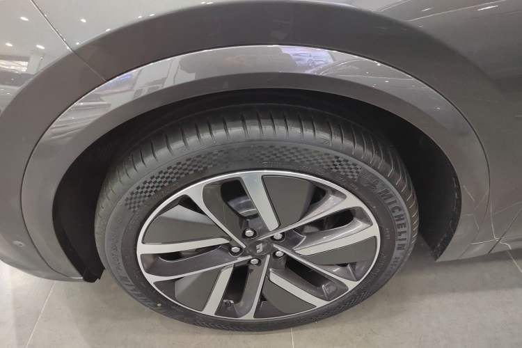 Used Li Auto L7 2023 Max model
