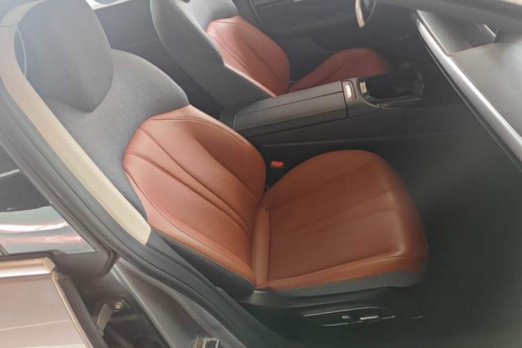 Used XPeng P7 2022 480 Standard Range Smart Drive Edition
