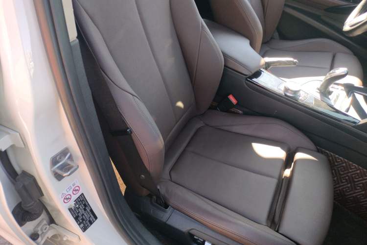 Used BMW 3 Series 2018 320Li Leading Model M Sport Package