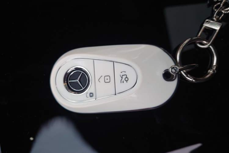 Used Mercedes-Benz C-Class 2025 Refresh C 200 L Sport Edition
