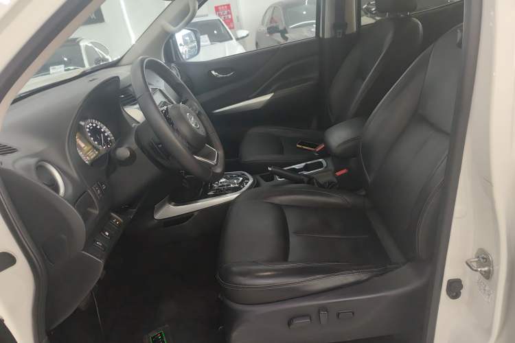 Used Nissan Terra 2020 2.5L XV 4WD Automatic Four-Wheel Drive Flagship Edition
