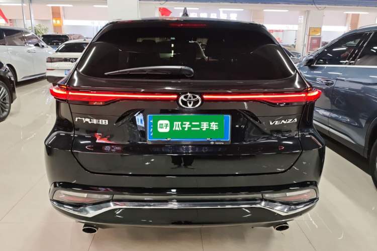 Used Toyota Venza 2023 2.0L CVT Two-Wheel Drive Luxury Edition