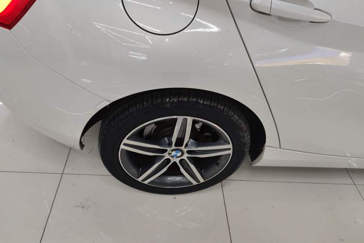 Used BMW 1 Series 2018 118i Sport Design Package