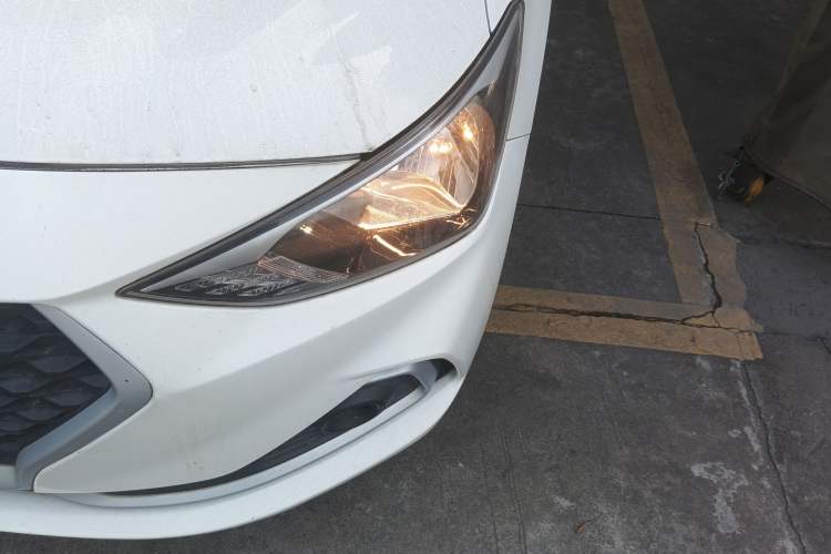 Used Hyundai Celesta 2018 1.6L Automatic GL Enjoyment Version China V Standard