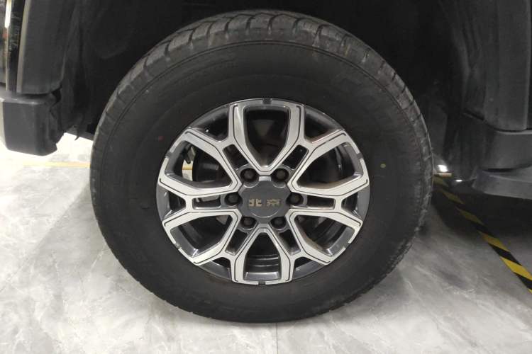 Used Beijing Auto BJ40 2020 2.0T Automatic Four-Wheel Drive Urban Hunter Edition Prestige Version