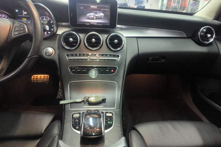 Used Mercedes-Benz C-Class 2015 C 200 L Sport Edition
