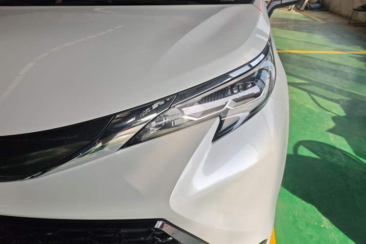 Used Toyota Sienna 2021 2.5L Hybrid Comfort Edition
