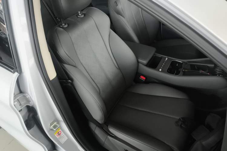 Used BYD Yuan PLUS 2025 Intelligent Driving Version 510 KM Beyond-Grade Edition
