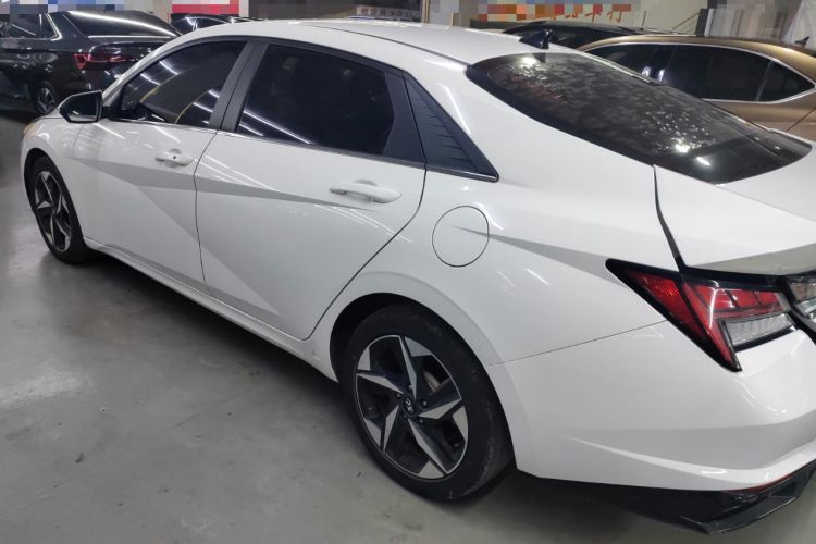 Used Hyundai Elantra 2021 1.5L CVT GLX Elite Edition
