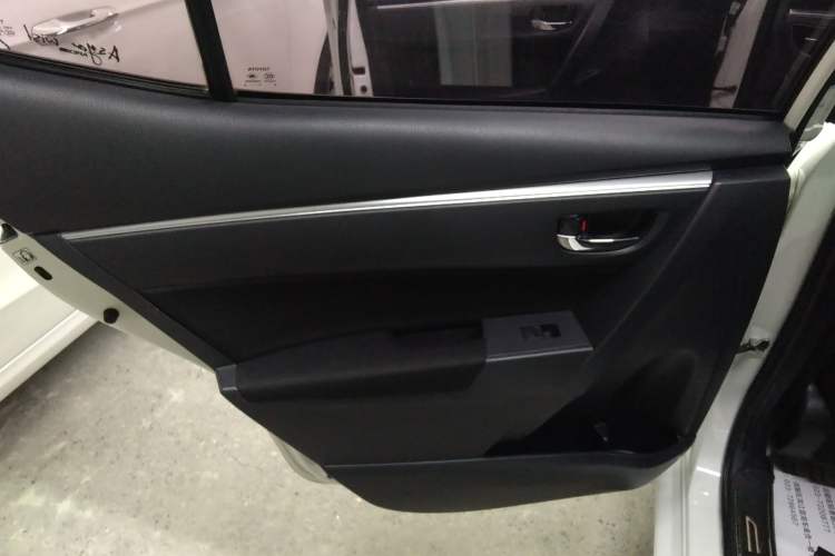 Used Toyota Levin 2014 1.8 GS CVT Elite Edition
