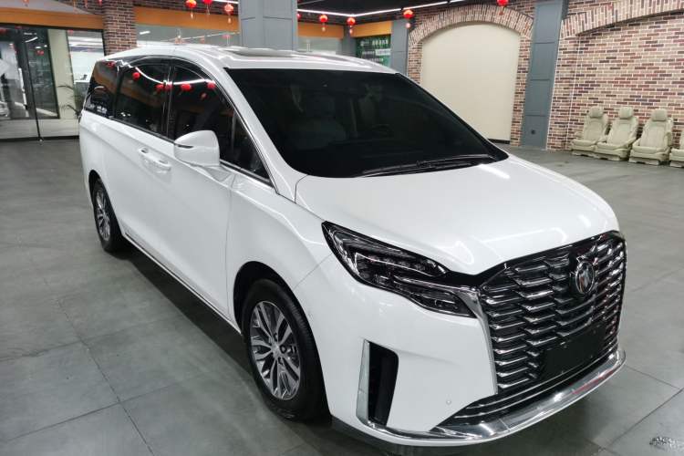 Used Buick GL8 2023 ES Lu Zun Deluxe and Yue Edition
