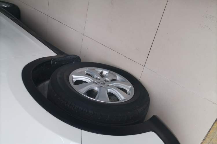 Used Honda CR-V 2015 2.0L 2WD Classic Edition