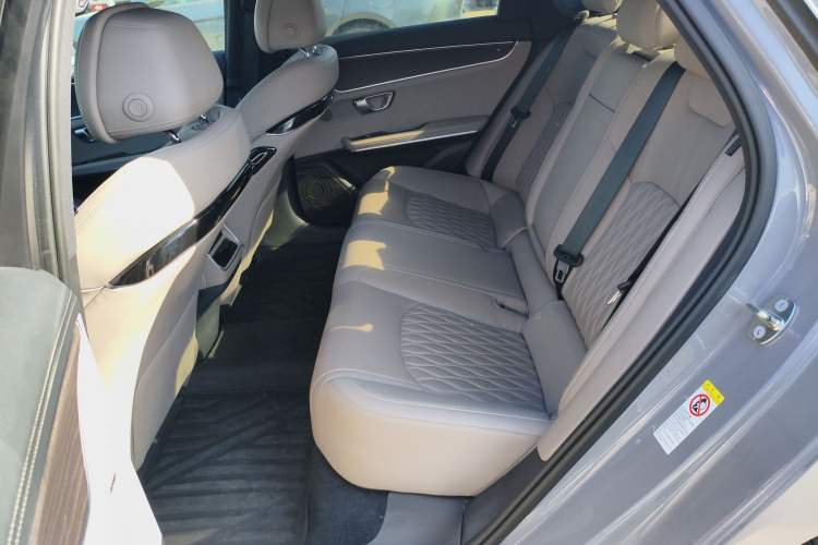 Used BYD Han 2025 EV Intelligent Driving Edition 701KM LiDAR Flagship Model
