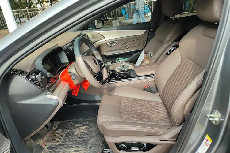 Used BYD Han 2023 EV Champion Edition 605KM Front-Drive Premium Model
