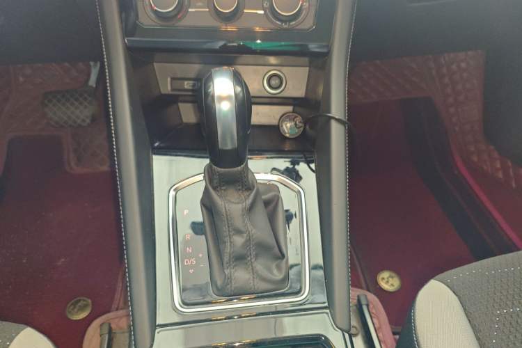 Used Jetta VS5 2022 280TSI Automatic Trend Edition
