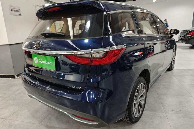 Used BYD Song MAX 2019 1.5T Automatic Smart Connect Ruiyi Model 6-Seater China V Standard
