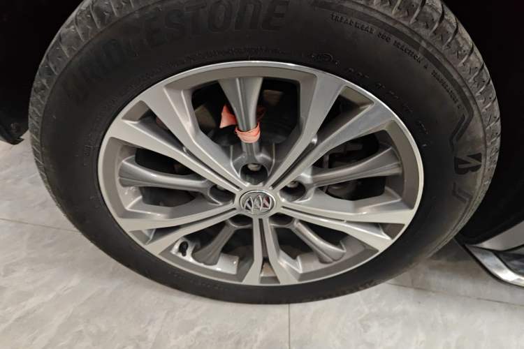 Used Buick Envision 2022 Encore Plus 652T Five-Seat Luxury Model
