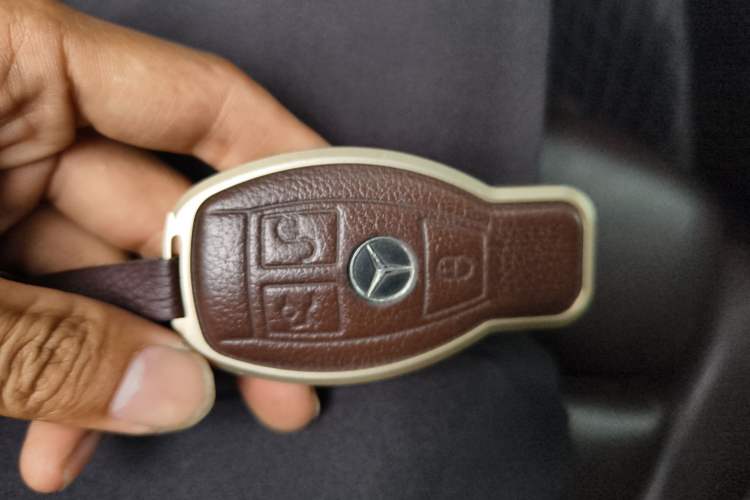 Used Mercedes-Benz GLC 2018 Facelift GLC 260 4MATIC Luxury Edition
