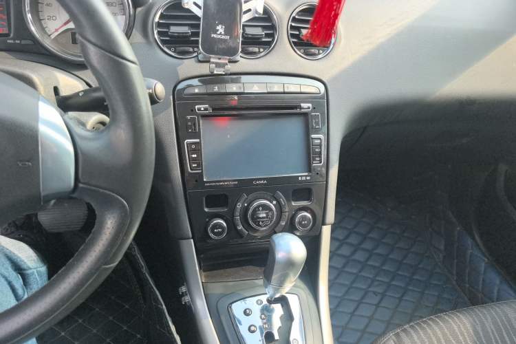 Used Peugeot 408 2013 2.0L Automatic Luxury Edition
