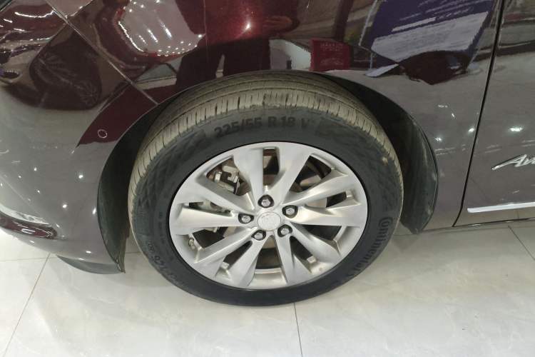 Used Buick GL8 2020 Avenir Avia Six-Seat Deluxe Edition
