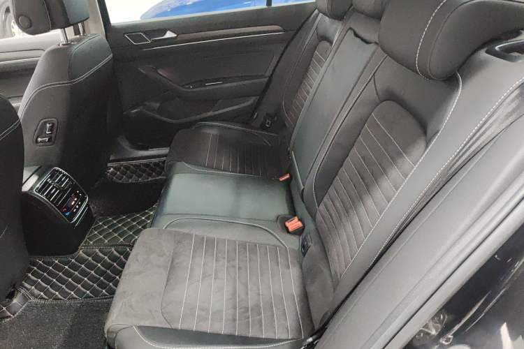 Used Volkswagen Magotan 2020 330TSI DSG Luxury Edition
