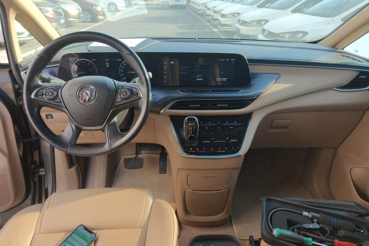 Used Buick GL8 2020 ES Land Cruiser 653T Luxury Model
